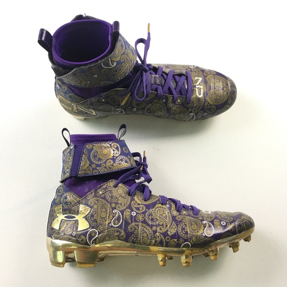 mens football cleats size 7.5
